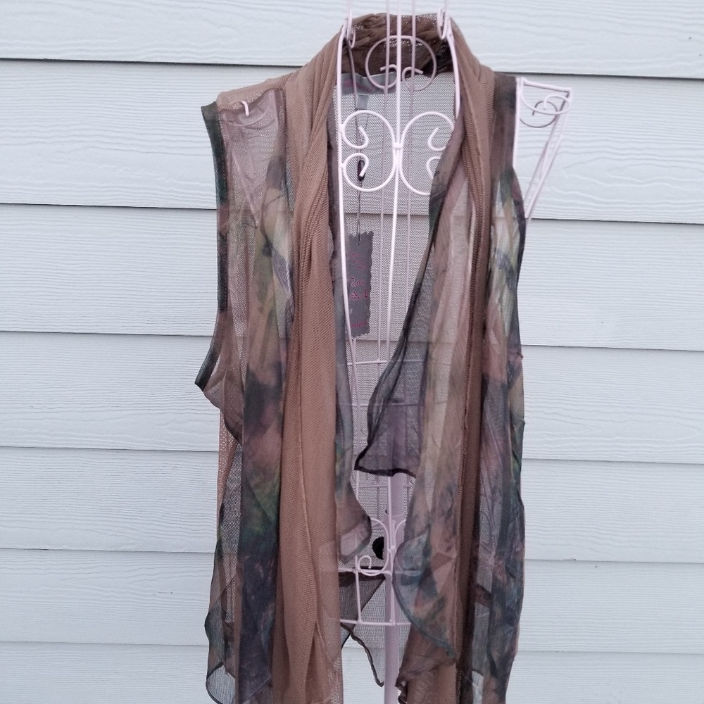 NWT Pretty Angel High Low Dress Vest